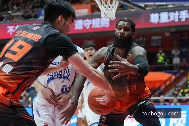 CBA季后赛首轮G2深度评测：兰道夫加时赛统治力全解析，浙江2-0横扫宁波晋级